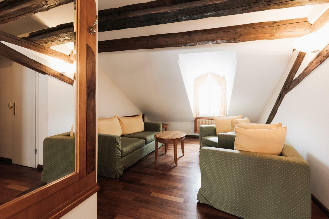 Hotel Weisser Bock 3*